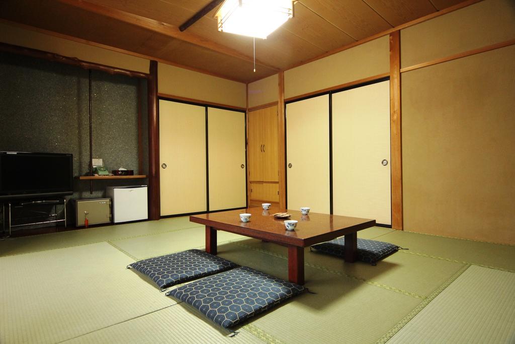 Hotel Jinkuro Takayama  Exterior foto