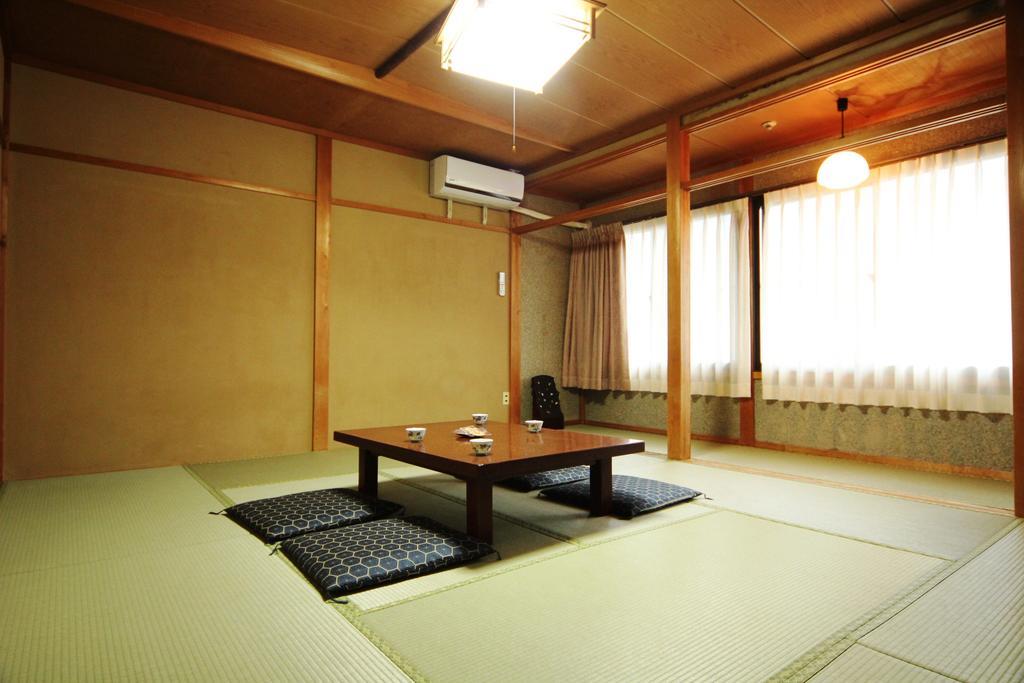 Hotel Jinkuro Takayama  Exterior foto